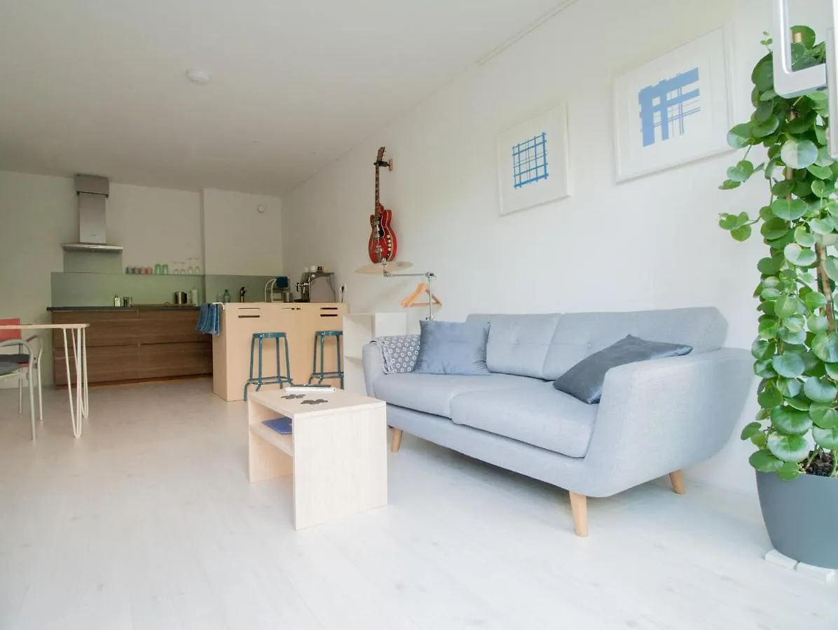 Frühstückspension Bed and Breakfast M&M Bed&Bubbles Amsterdam Niederlande
